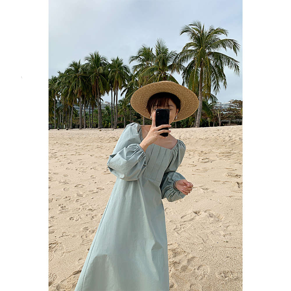 

[Shishi] spring Korean loose temperament pleated square neck floral foam sleeve dress long skirt, Black;gray