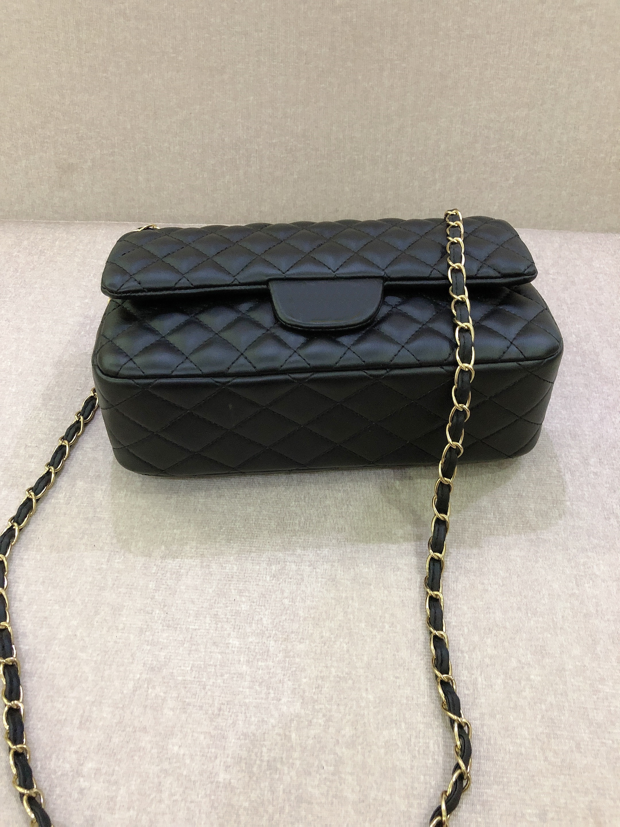 

Classic Flap Chain Shoulder Bags Designers Brand Bag 2021 Crossbody Clutch Ladies Gold Silver Lock Black Handbag Diamond Quilting Wallet