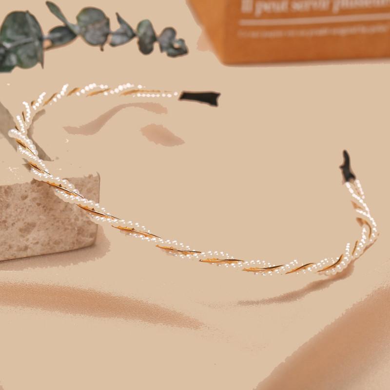 

Hair Clips & Barrettes Simple Temperament Artificial Pearl Hairband Jewelry, Golden;silver