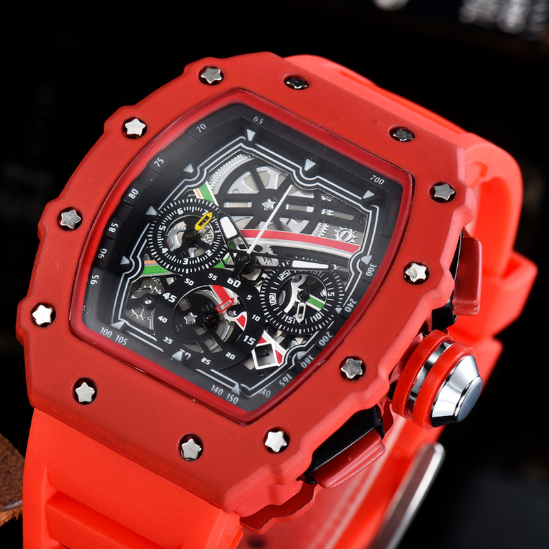 

1-4Mens montre de luxe watches silicone strap fashion designer watch sports quartz analog clock Relogio Masculino