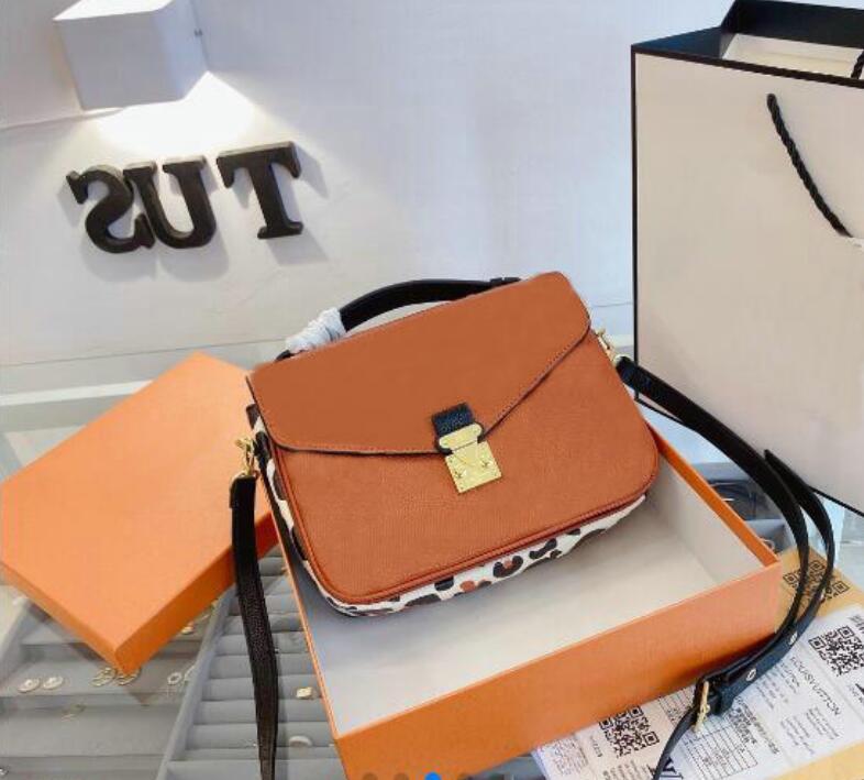 

high quality 100% leather designer shoulder bags women's embossing message Leopard handbag crossbody Retro bags gew, White