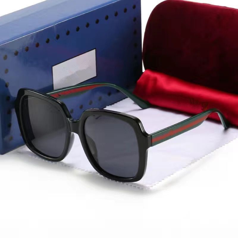 

2021 Brand design Sunglasses women men designer Good Quality Fashion metal Oversized sun glasses vintage female male UV400, White;black