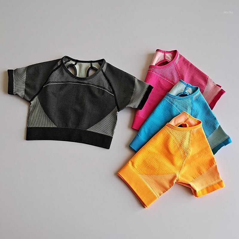 

The Hollow Beauty Back Yoga Top, Quick-drying Breathable Tight-fitting Sports Short-sleeved High-elastic Slim Fitness Top Outfit, Red