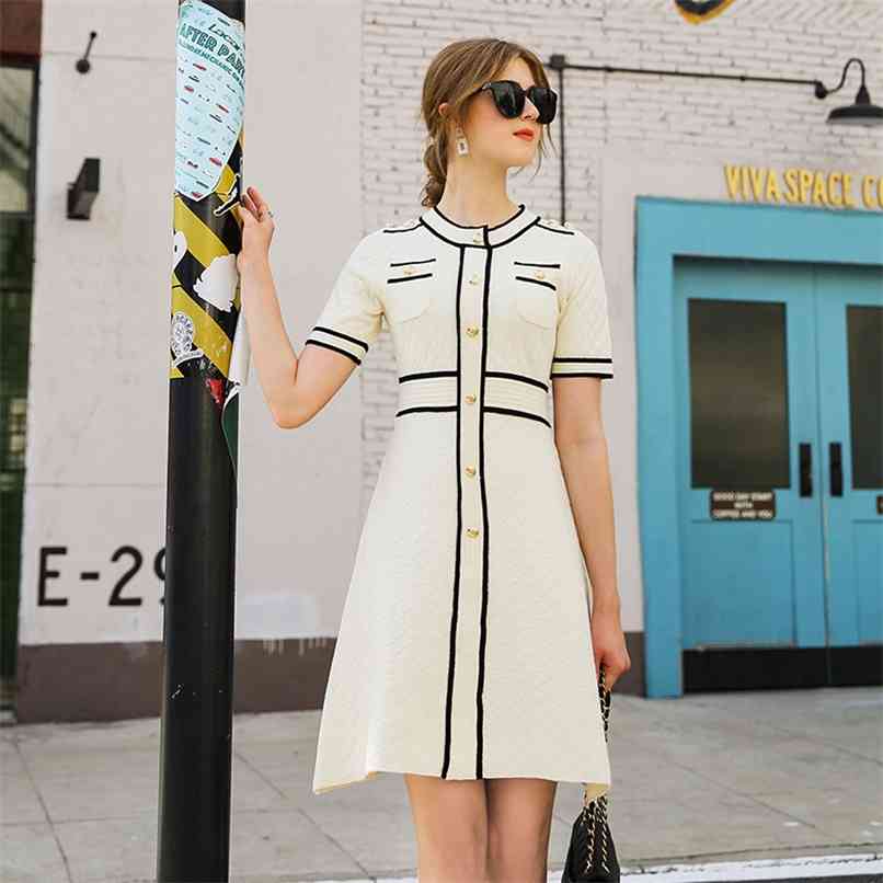 

Women' dress summer knitted elegant metal buckle hollow diamond check 210520, Beige