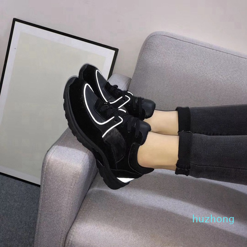

Fashion Sneakers Designers Shoe Men Women Outdoor Gear Classical Black Hiking shoes Casual Chaussures 9 Colors pour femmes