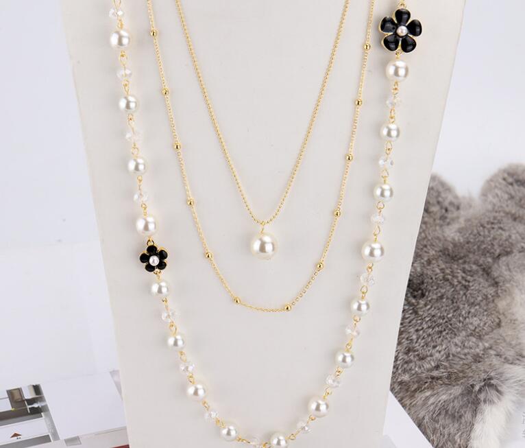 

Women's Exquisite Long Pearl Necklace Bride Weddings Gift Camellia Flower Jewelry Pearl Sweater Chains GC813