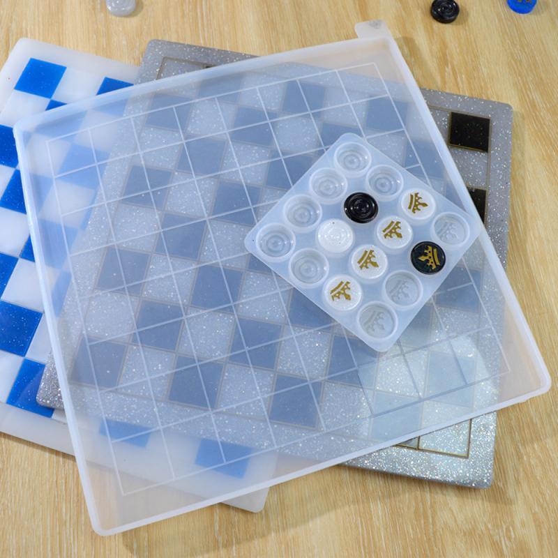 

Crystal Epoxy Resin Mold International Chess Game Mirror Silicone Mould Checkers Board Crown Creative Handmade Craft Tools