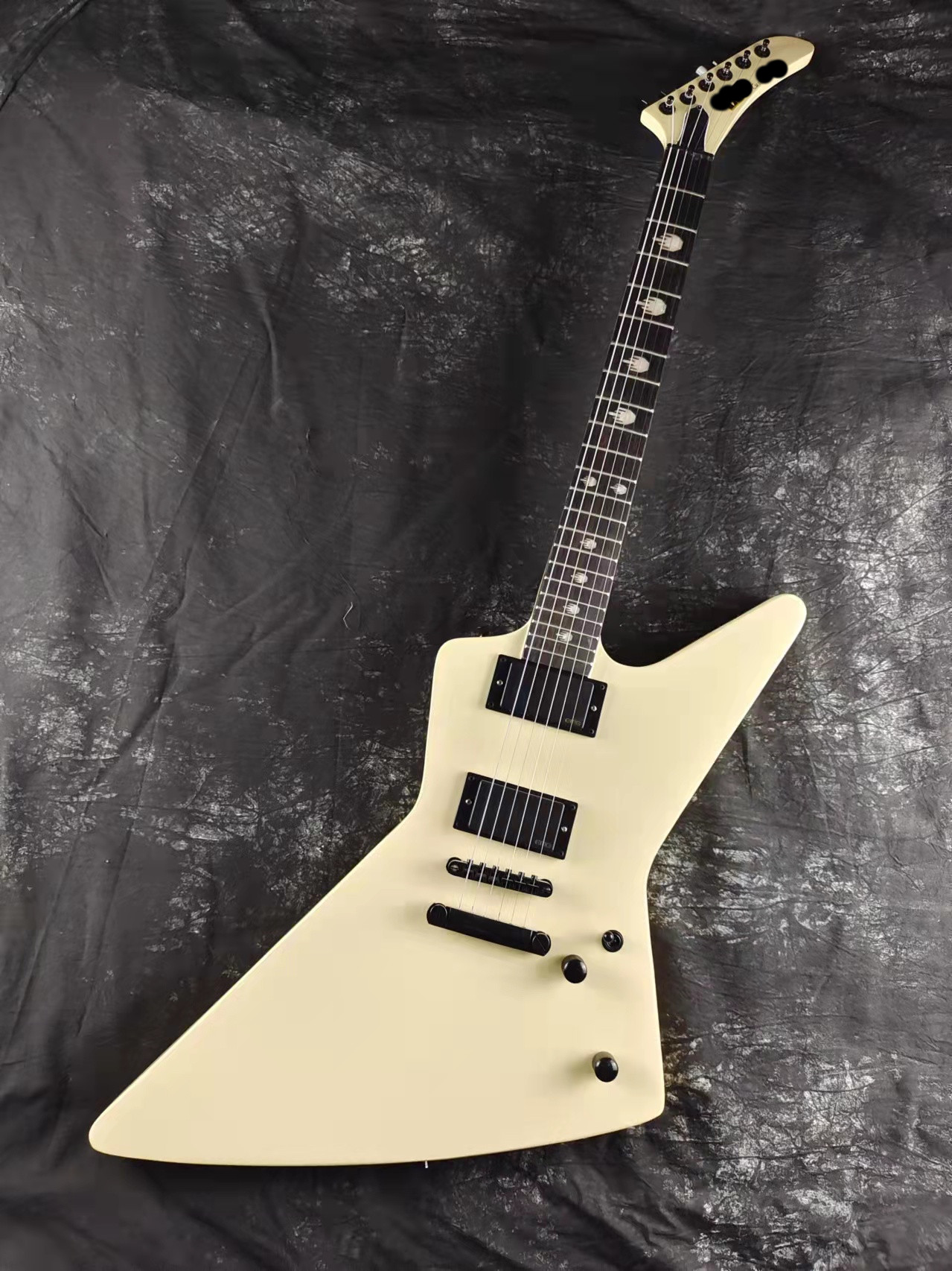 

Electric guitar, cream yellow, you will receive the guitar you see, sold in stock,