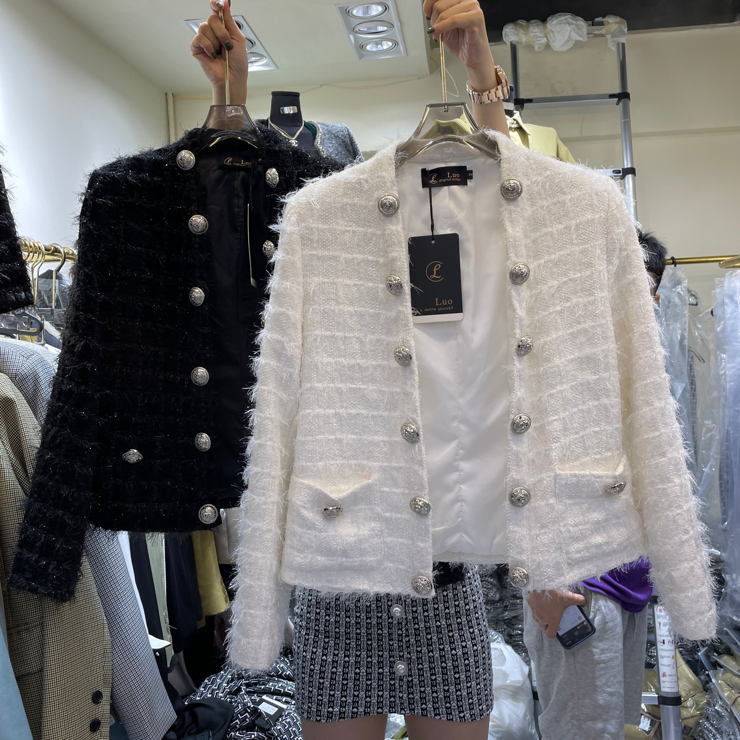 

2021 Autumn New women' v-neck long sleeve tassel fringe patchwork fashion tweed woolen slim waist double breasted coat jacket casacos SML, Black