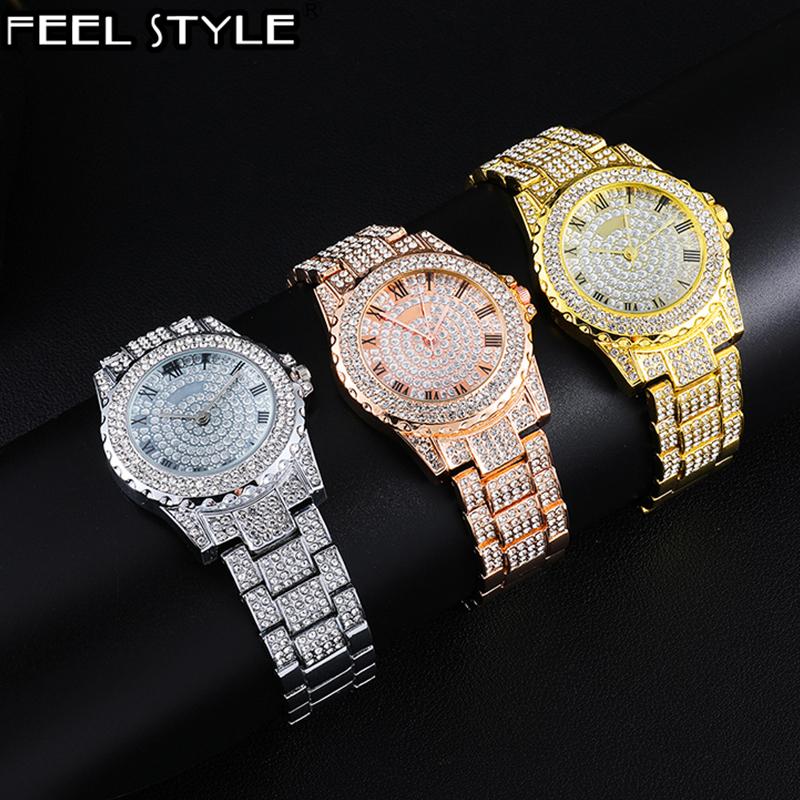 

Wristwatches Hip Hop Luxury Mens Iced Out Watches Date Quartz Wrist With Micropave CZ Alloy Watch For Women Men Jewelry, Gold