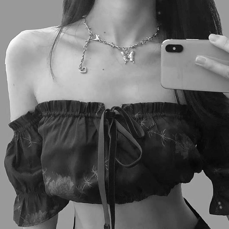 

Chains Butterfly Necklace Women Heart Necklaces Woman Retro Fashion Creative Korean Jewelry Lady Punk Silver Color Trendy Metal Collier