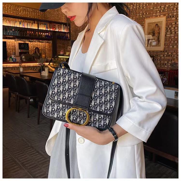 

Designer Handbag Woman Shoulderbag Luxurys Crossbody Bags Embroidery Letter Word Small Flap Trendy Classic Fashion Bag With Box, Blue