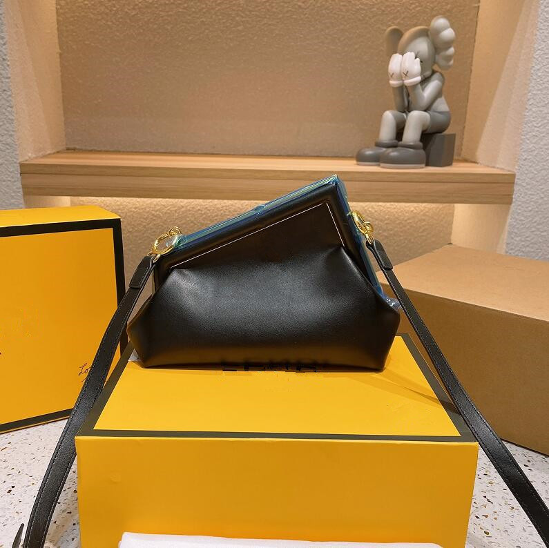 

Luxury Designer Handbags 2022 first Clutch Bag Metal Hemming Genuine Leather women handbag Ladies Single Shoulder Messenger Evening Bags fcl