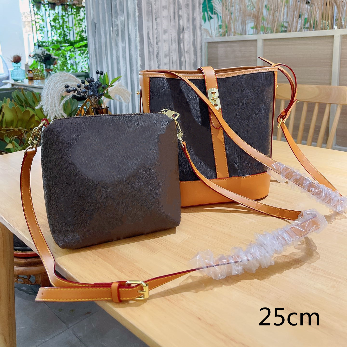

2021 2-pics Women Bucket Shoulder Bags Luxury leather Crossbody lady Composite bag fashion Purses Cross Body handbag top Quality, This price option is not for sale.