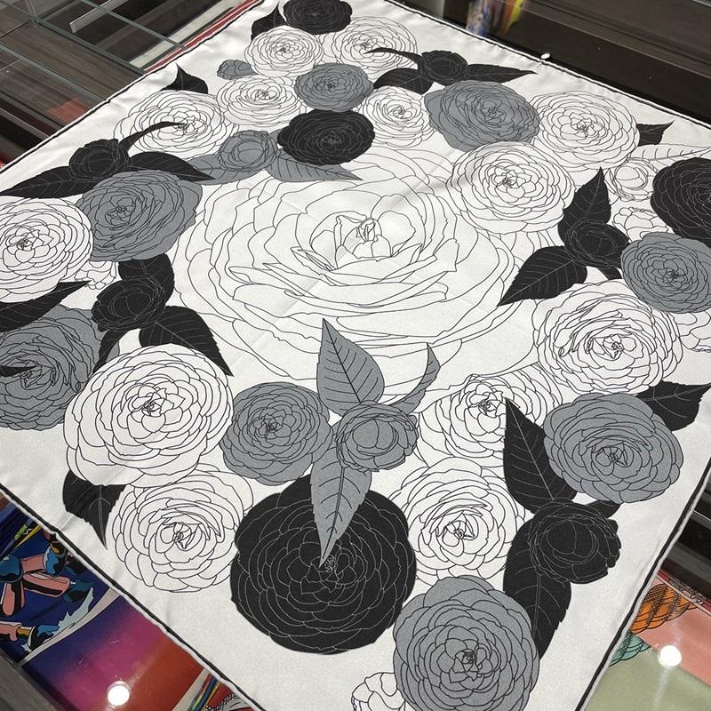 

Scarves Camellia Print 100% Twill Silk Scarf Neckerchief Necktie Women Square Fashion Head For Hair Wrapping Female Gifts 27", Blue;gray