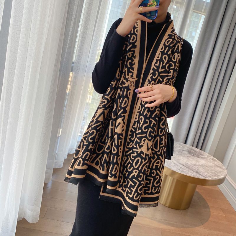 

2021 Silk Scarf Designer silken scarves High quality Shawl Scarfs Women Fashion scarve Season foulard luxury muffler Men bufanda 9 Colors