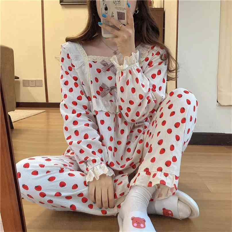 

Korean Arrival Printed Strawberries All Match Girls Women Sweet Chic Comfortable Cotton Pajamas Sets 210525, Pink