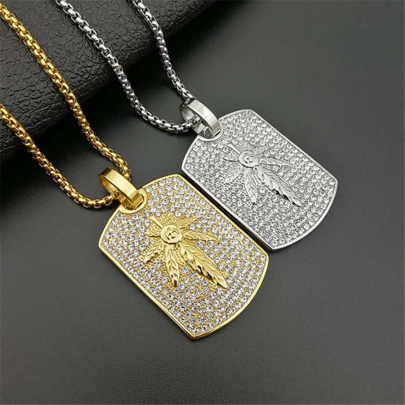

Pendant Necklaces Hip Hop Chain Iced Out Leaf Necklace For Men Gold Color Stainless Steel Male American Jewelry 2021