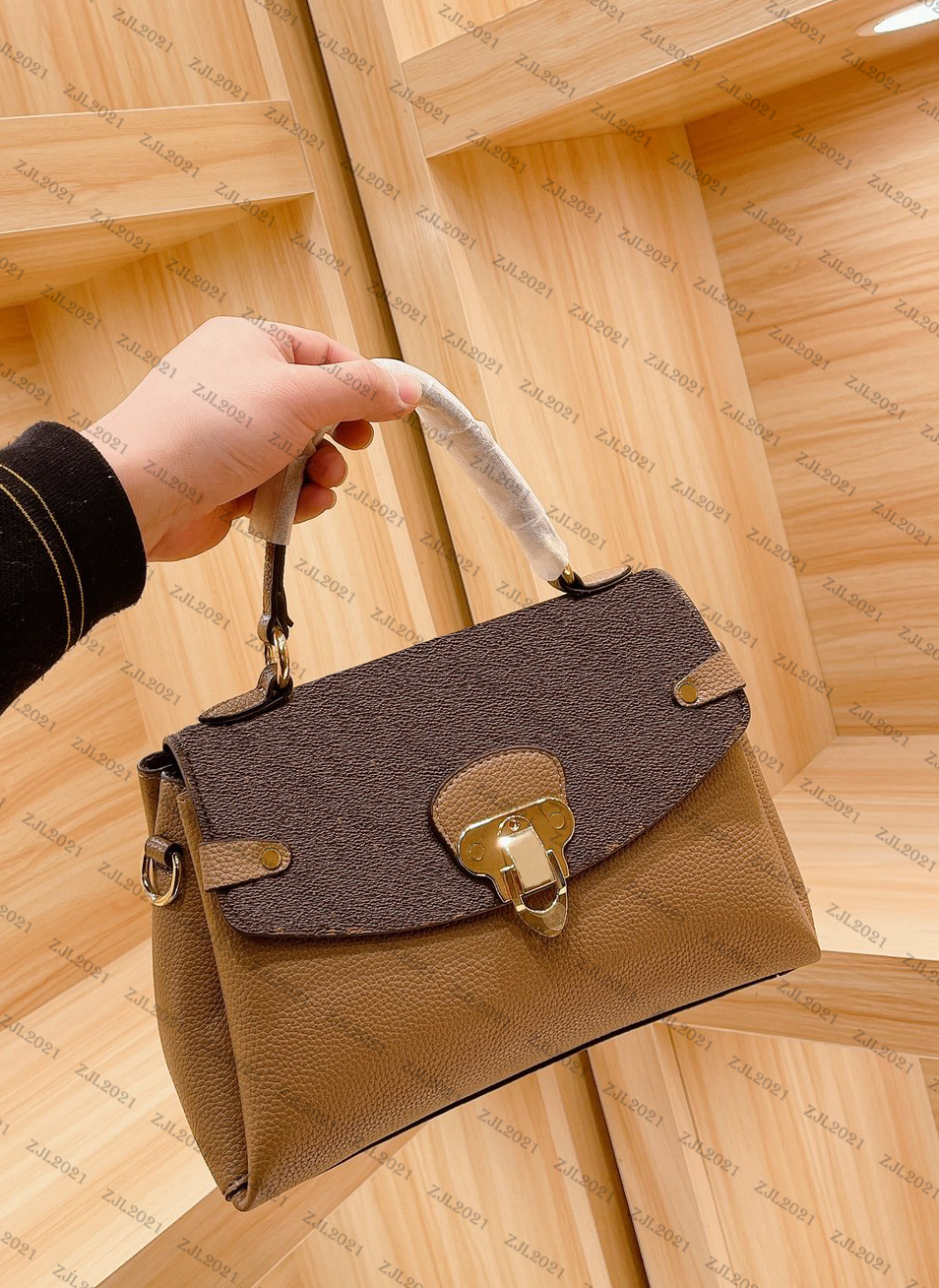 

Designers handbags luxurys fashion retro classic one-shoulder ladies portable simple textured diagonal women's small square bag