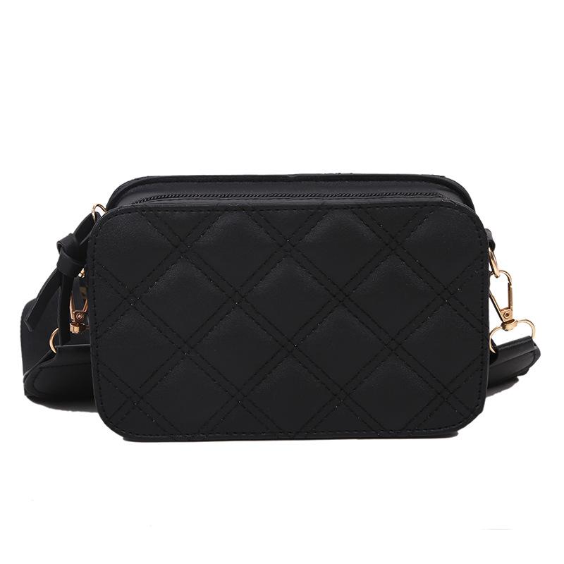 

Evening Bags Women's Shoulder Small Square Fashion Ladies Messenger Simple Rhombus Embroidery Thread Bag, Black
