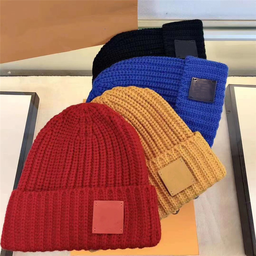 

Fashion beanie unisex knitted hat Plaid Letters Casual Skull Caps sports skulls hats ladies casuals outdoor high-quality, Brown