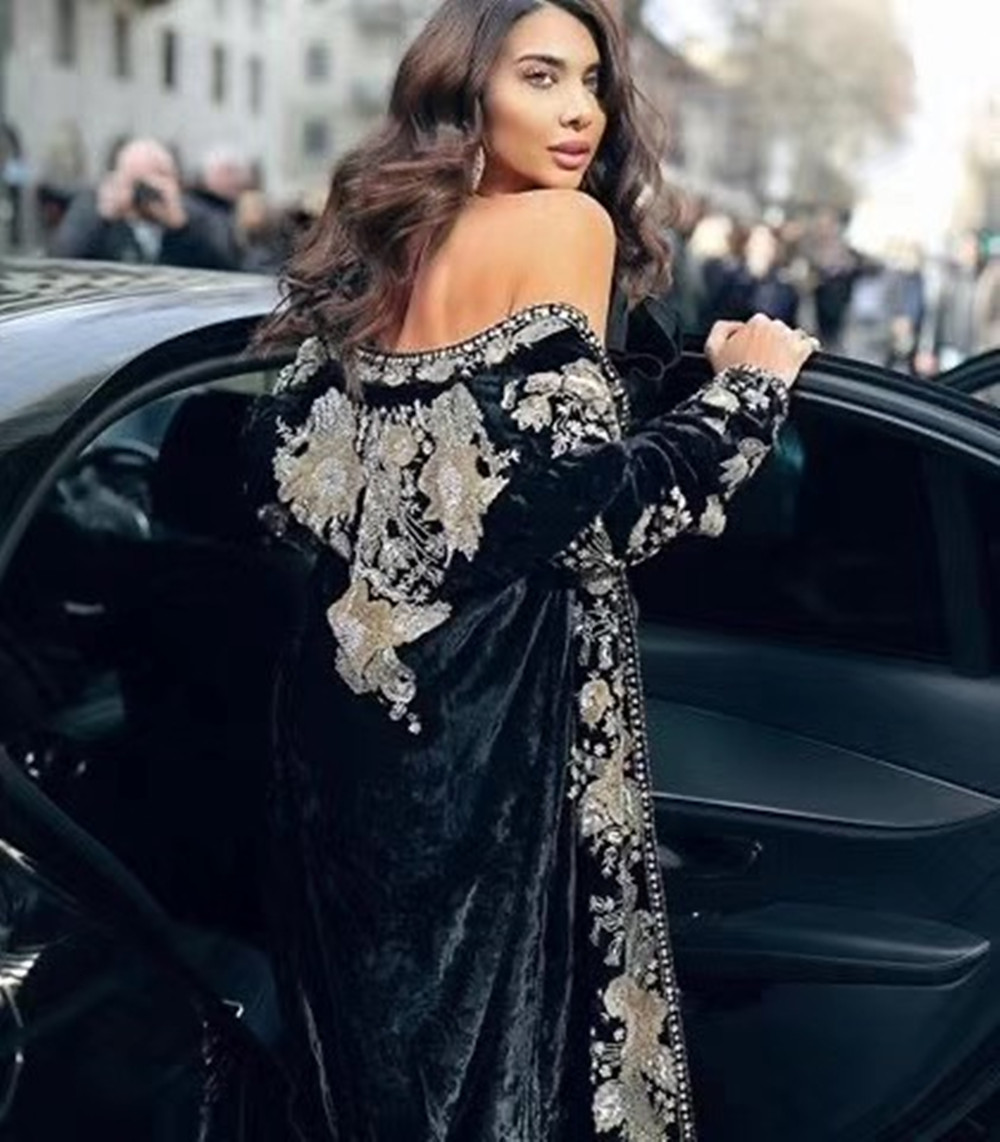 

Women's Knits & Tees Coat Black Long Sleeves Beading High Quality Vintage Vestios 5N69