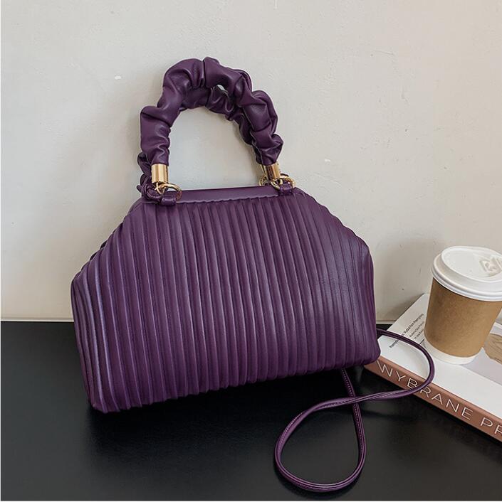 

Factory wholesale leather women shoulder bag Candy-colored striped elegant handbag Simple atmospheric leathers messenger bags Street trend fold handbags