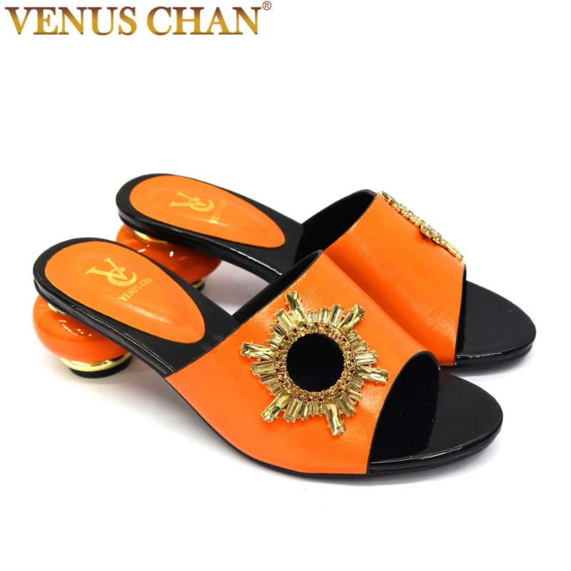 

Latest Nigerian Party Pumps Women Luxury 2021 Rhinestone Wedding Shoes Italian In High Quality African Dress, Black