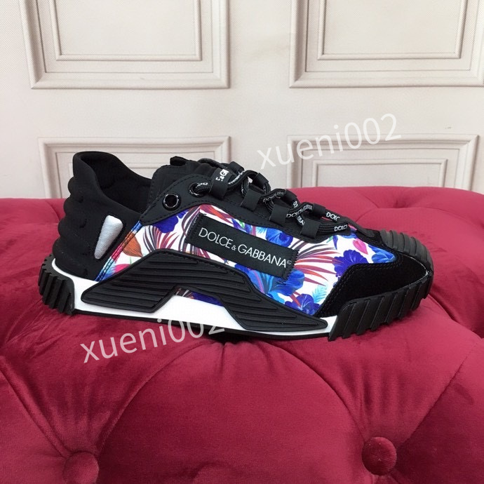 

dg 2021 nwt designer boots pyramid shape rivet white graffiti shoes mens womens casual luxury shoe flats sneaker big size many style 35-41, Black