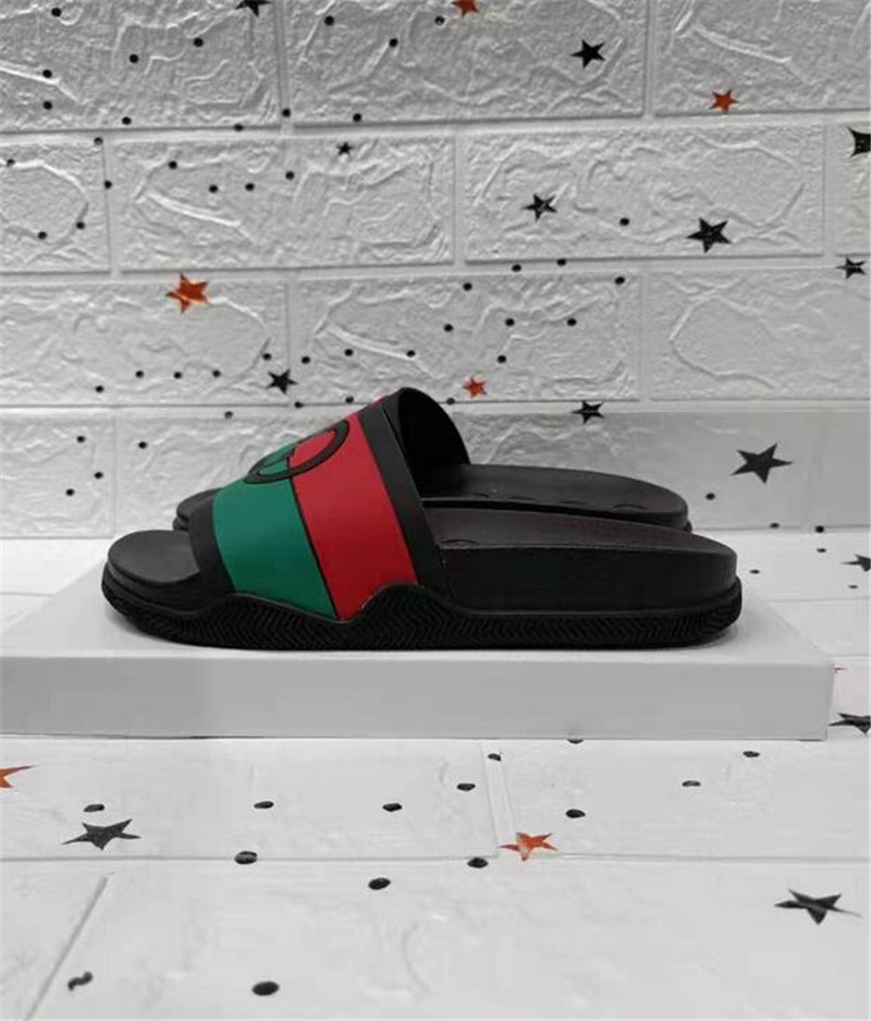 

Fashion Men Women Casual Beach slippers high quality leather shoes Unisex flip-flops Sandals LETTERS-G60311
