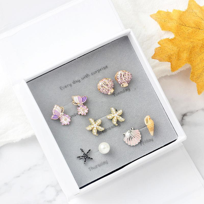 

Trend Designer High-quality Earring Starfish / Conch Small Versatile Trendy Week Suit With Light Luxury Earrings For Women Stud, Golden;silver