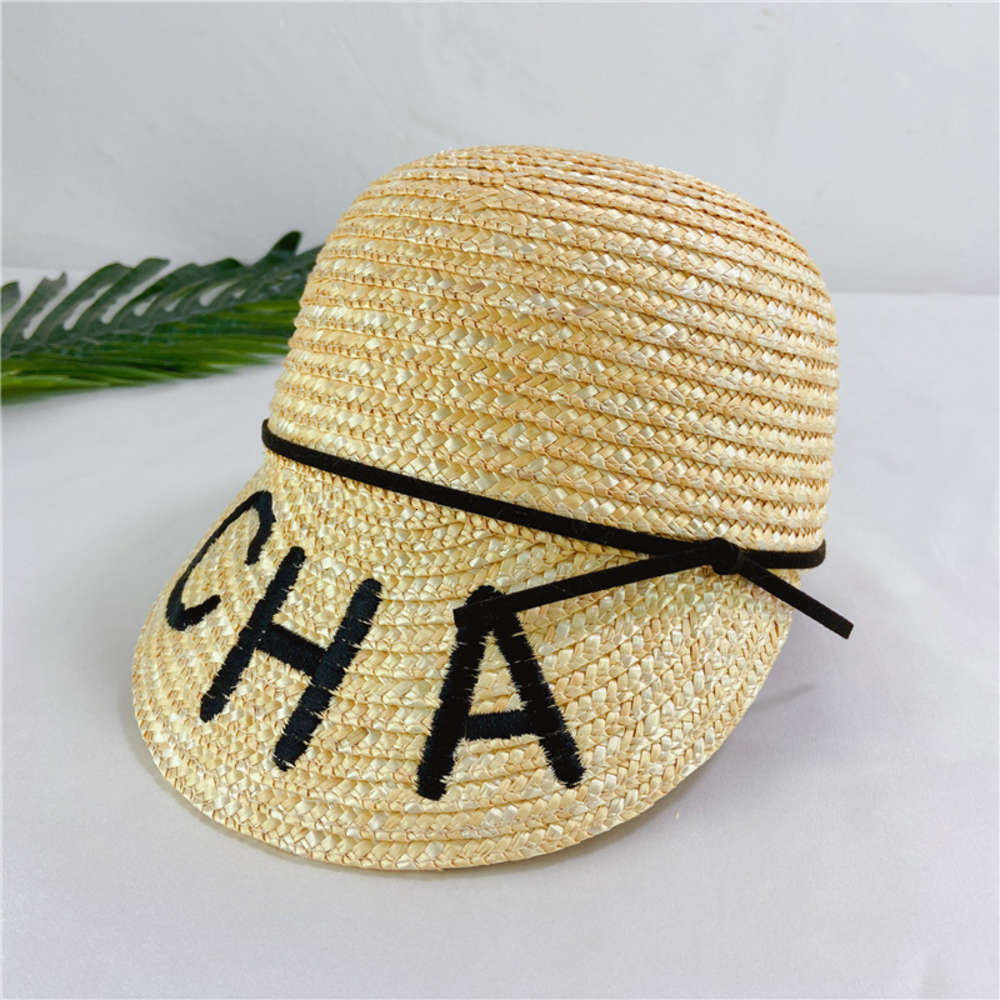 

Xiaoxiangfeng baseball Cha embroidered equestrian cap fashionable and versatile sun shading beach straw hat, Blue;gray