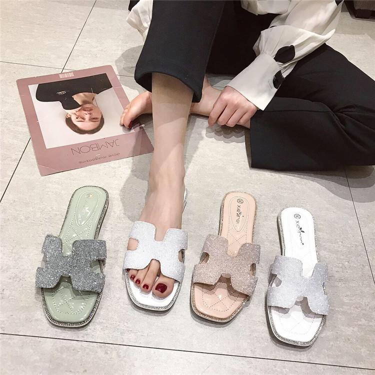 

Slippers 2021 Summer Rhinestone Candy Color Flat Women's Sandals Embroidered Thread Yellow Soft Bottom Square Head Women, Beige
