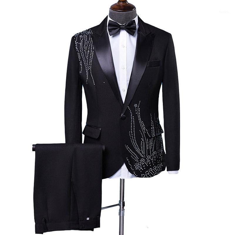 

YUSHU Mens Stylish Stick Rhinestone Design Suit Stage Singer Wedding Groom Men Costume Homme Black White terno masculino1