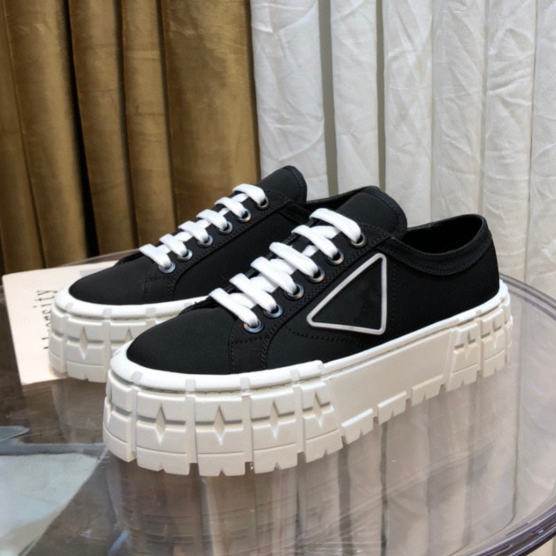 

Nylon Gabardine sneakers stylish thick-soled sponge cake casual canvas shoes women's shoes biscuit shoes, Pink