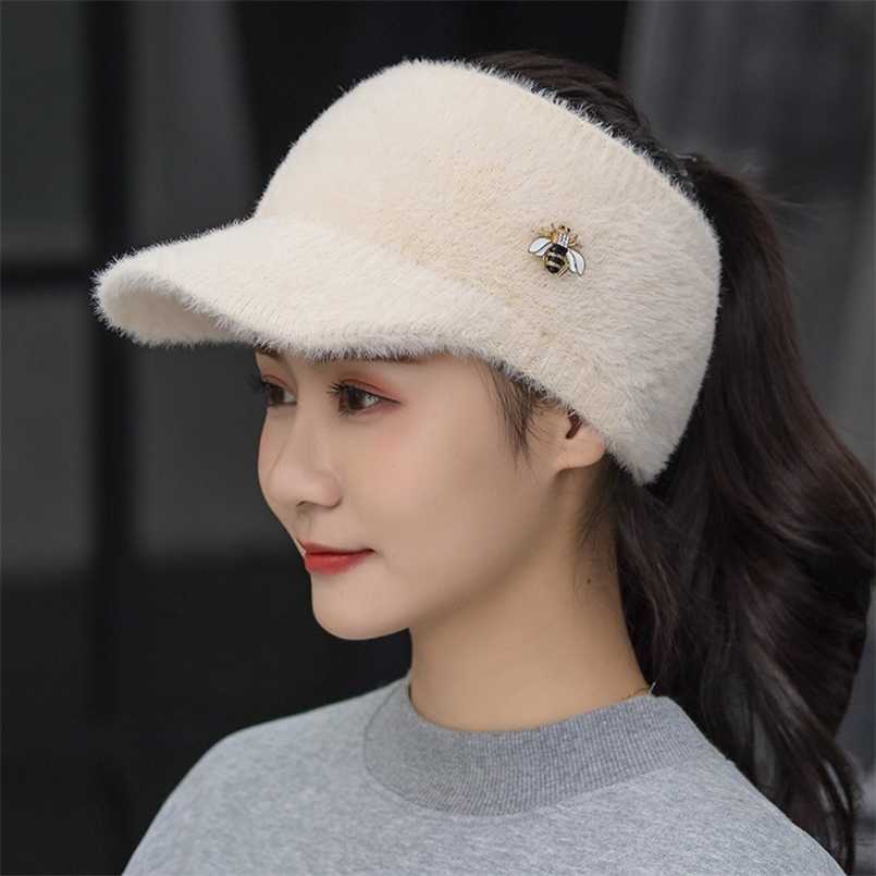 

Woman Girl Mink Hair Visor Cap Bee Knitted Autumn Winter Hat Solid Color Elastic Cycling Running Golf Empty Top Cap 211122, Beige