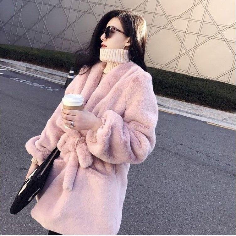 

Women's Fur & Faux 2021 Winter Women High Quality Coat Luxury Long Loose V-Neck OverCoat Thick Warm Female Plush Coats Y580, Black