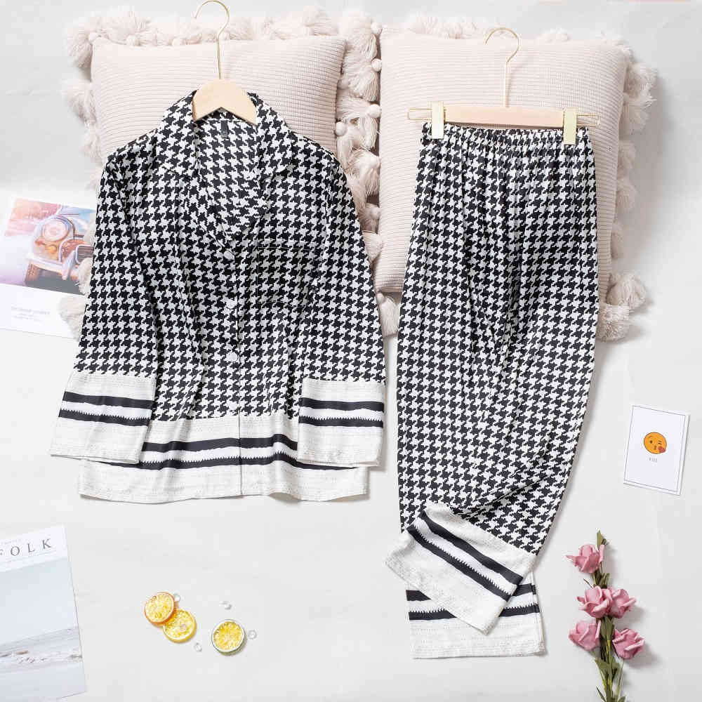 

Women's Sleepwear Lisacmvpnel Plaid Print Fashion Women Pajama Set Long Sleeve Suit Satin Soft Touch LPT1, Black white