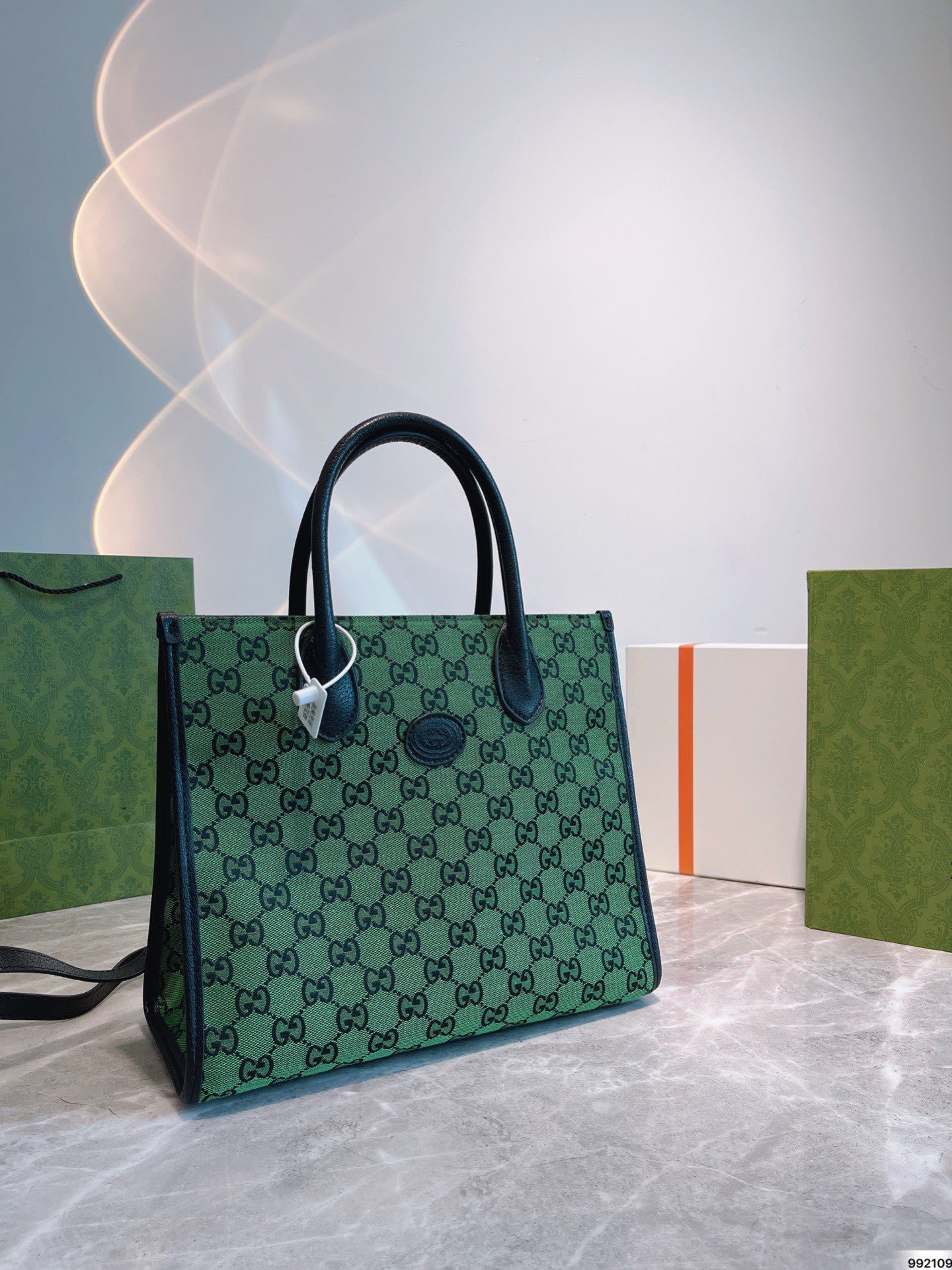 

Designer Fashion Casual Tote Bag Shoulder Bag Messenger Bag Handbag Wallet Handbag gu cci Backpack a28, Black