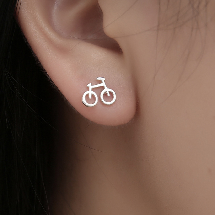 

New creative mini personalized versatile bicycle Earrings women's Day Korean simple jewelry 1QGK, Golden