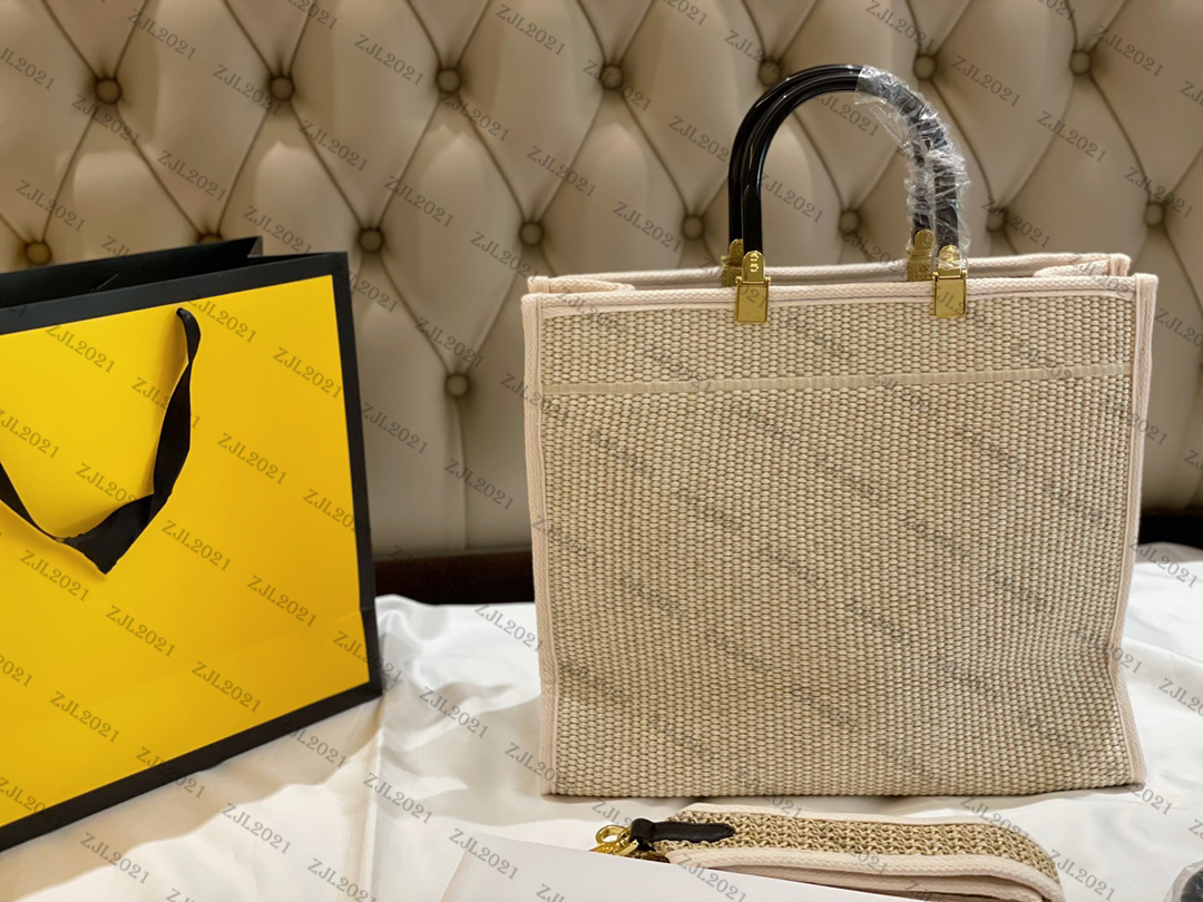 

Women Luxurys Designers Bags 2021 fashion straw bag shoulder tote slung tide white khaki open pocket