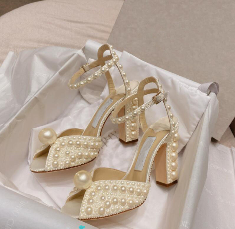 

Perfect Designer Women's Sacora Sandals Shoes Elegant White Pearls Strap Lady High Heels Party Wedding Bride Pumps Gladiator Sandalias EU35-43