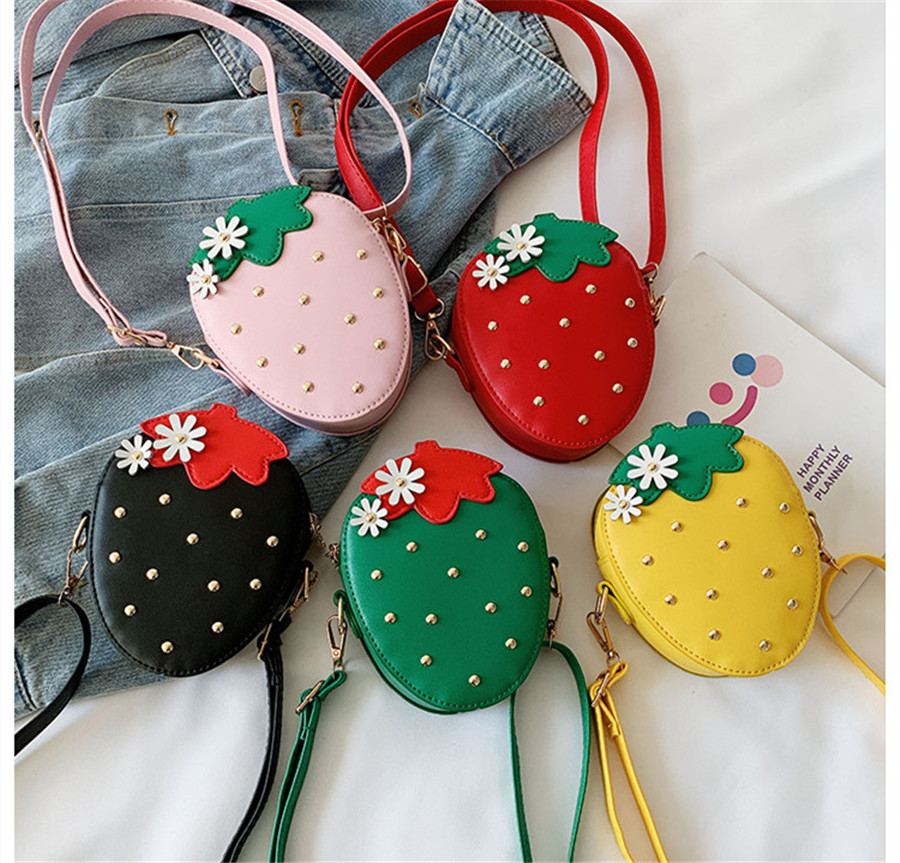 

Mini12cm PU Children Strawberry bags High End PU Party Kid Evening Bags Spring Rivet Pink Child Shoulder Children's Clothing Bag