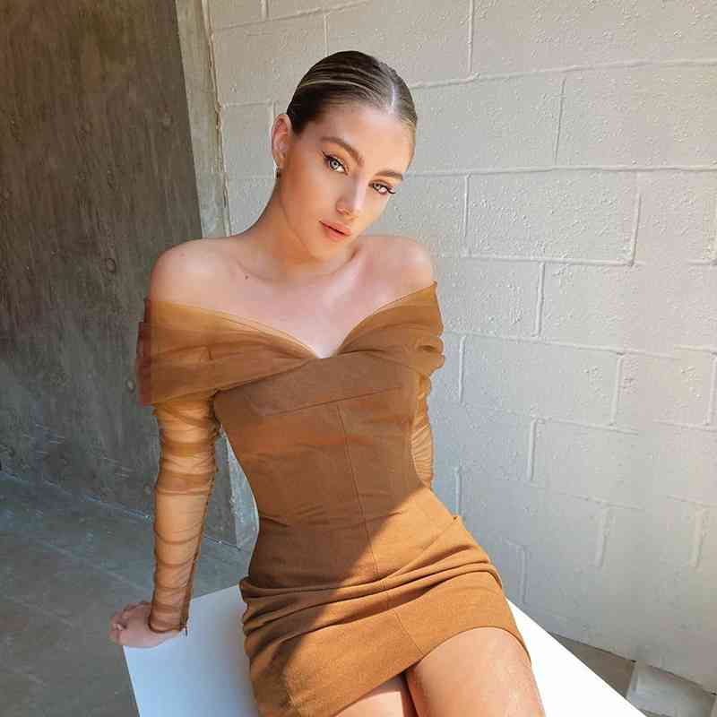 

Ins style 2021 spring new women' one shoulder sexy low cut fashion temperament slim dress, Dark khaki