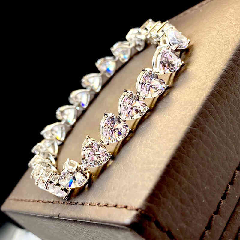 Love Bracelet Female S925 Pure Silver Plated 18k Gold Full Diamond High Carbon Luxury Heart-shaped Simulation-image-743067690