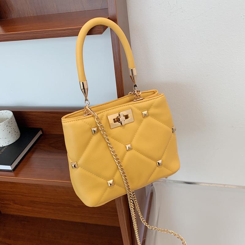 

Evening Bags Brand Handbag Fashion Rivet Women's Shoulder Bag Purses Designer Crossbody For Women Satchel High Quality Hand, Khaki handbag