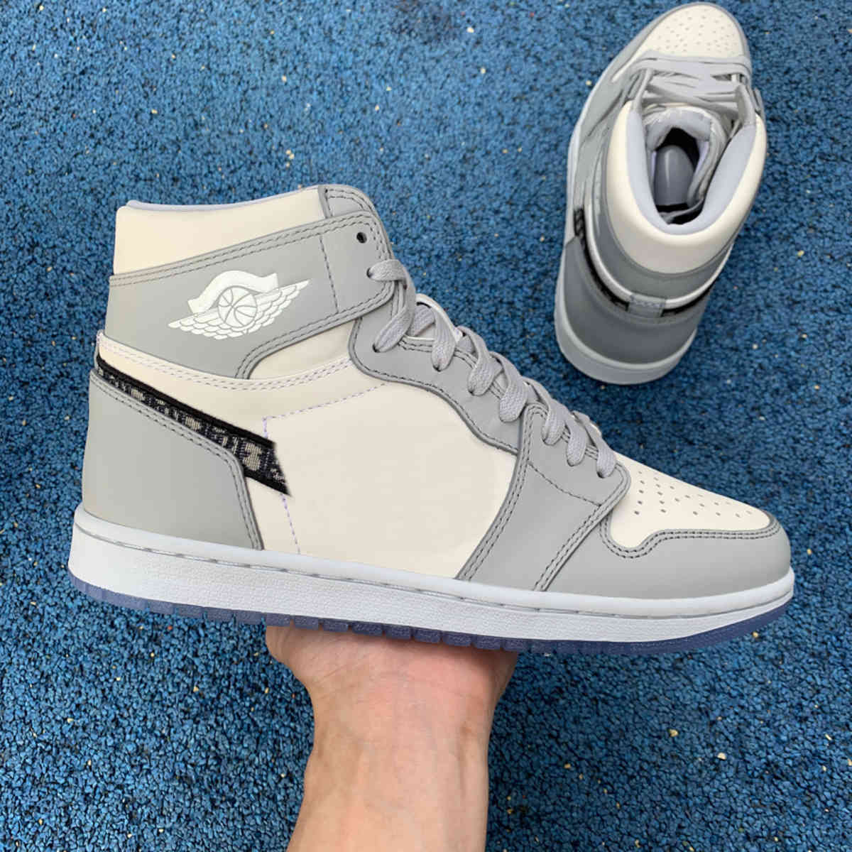 

2021 Men Women Jumpmen Authentic 1 High Shoes Basketball Jummp Wolf Grey Sail Dust White 1s Basketballs Size 36 -45, Top quality