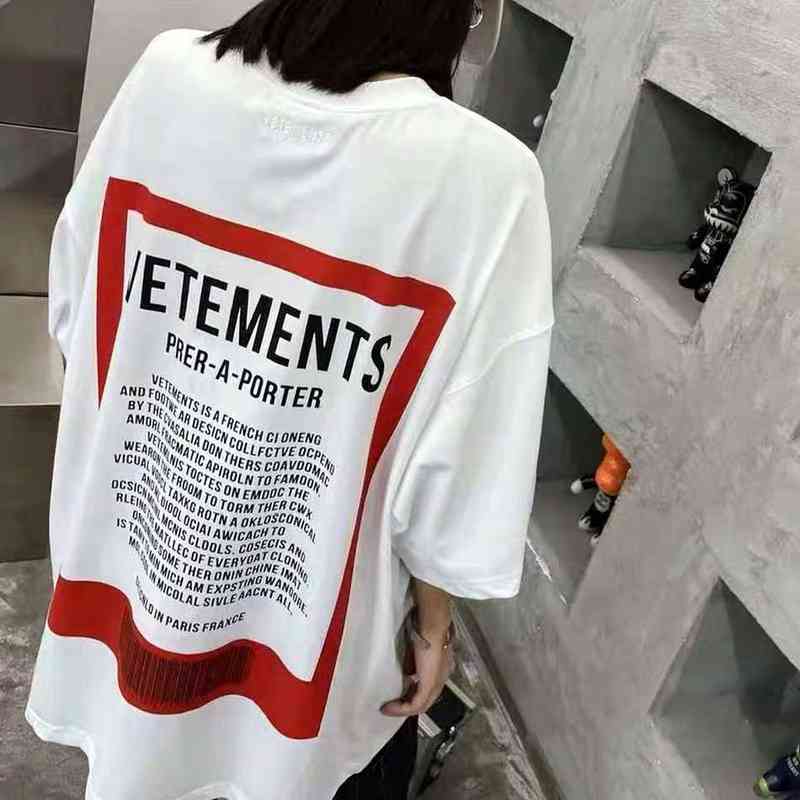 

2021ss VETEMENTS Red Patch T-Shirt Men Women Back Big Mark Print Vetements Tee Oversize VTM Tops men clothing G1115