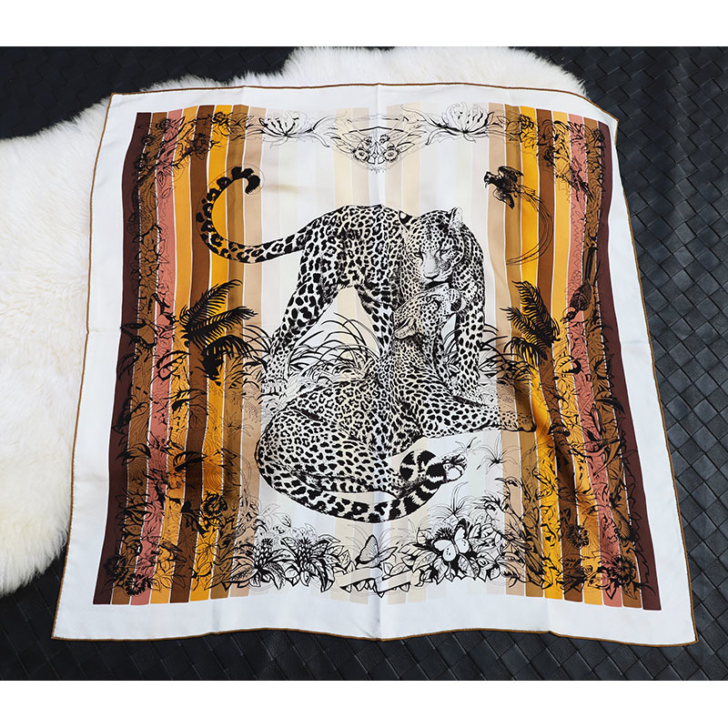 

Summer s scarves 90*90 cm 100 % Natural *Mulberry Hand Rolled Edges 100% Silk Scarf Shawl