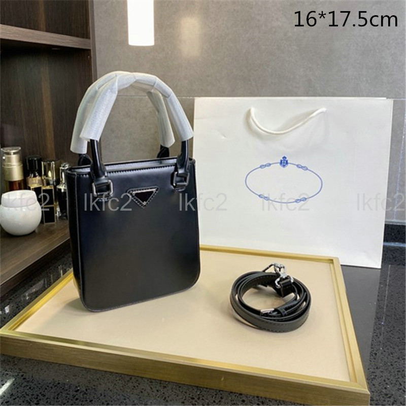 

Fashion Luxury Women Handbags Evening Bags Tiny Totes Designer Crossbody Triangle Shouder Bag Lady Cute Wallets, White